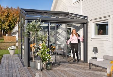 Litet Uterum På Altan: Skapa Mysigt & Funktionellt Utrymme