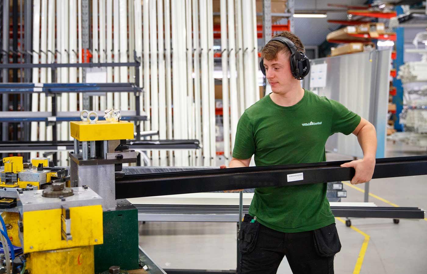 Personal Produktion Bearbetning Aluminium Akr
