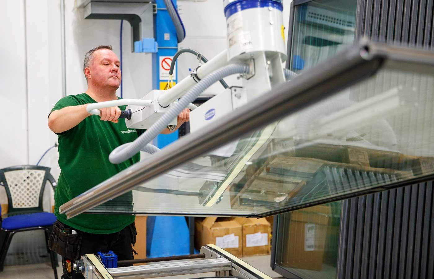 Personal Produktion Lyfta Glas Akr